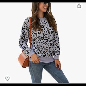 Lavender leopard Long sleeve top. Size small